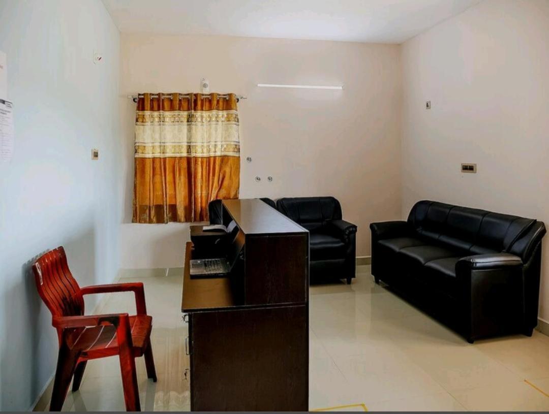 Nandas Grand Nellore Exterior photo